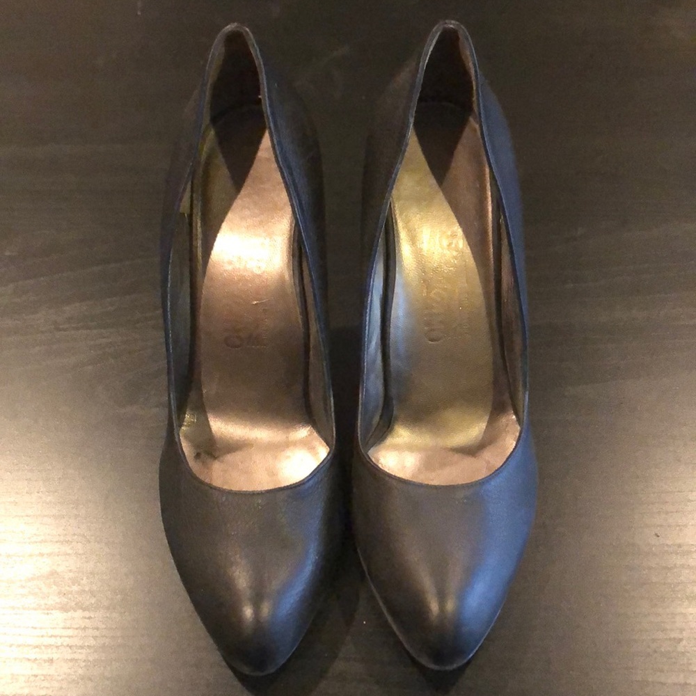 I Purchased The Wrong Size And Can’t Return Them - image 2